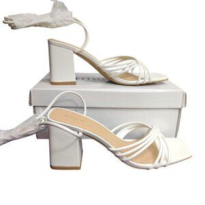 PrettyLittleThing 7 US 38 EU White Strappy Block Heel Sandals Minimalist Chic